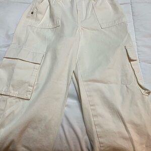 Kids Size 8 Cream Cargo Pants